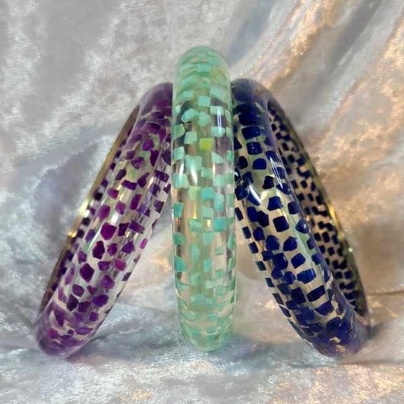 3 Lucite Bangle Bracelets - Picture 2 of 11